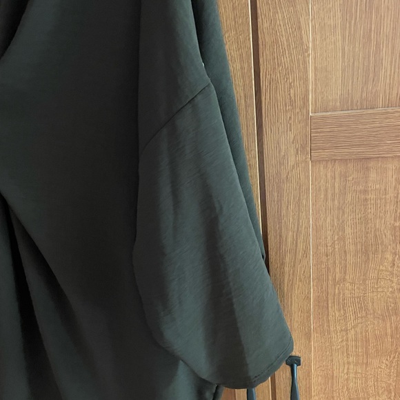 Italy Moda V Neck OS Dress from France Cocoa Brown NWT - Picture 5 of 8